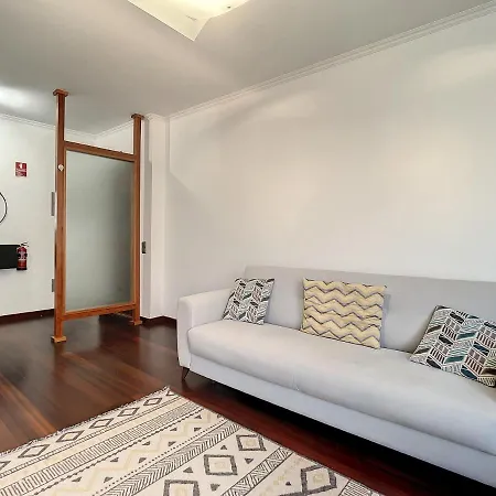 Milagres By Atlantic * Machico (Madeira)